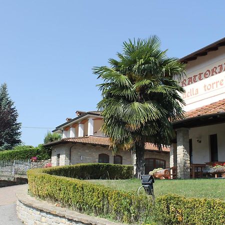 Villa Carla Castino エクステリア 写真