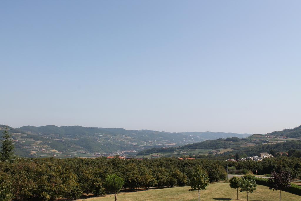 Villa Carla Castino エクステリア 写真